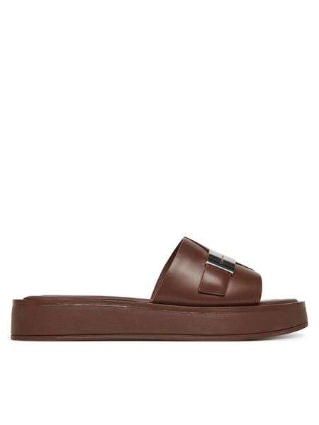 Calvin Klein Klapki Flatform Slide W/Ck Hw - Lth HW0HW02368 Brązowy. Brązowe klapki damskie Calvin Klein, bez wzorów, ze skóry, bez obcasa, bez zapięcia. Za 329.99 zł.