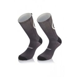 Skarpetki Mb Wear Smile Emotions H20. Czarne skarpetki damskie MB WEAR, bez wzorów. Za 77.39 zł.