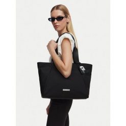 Torebka KARL LAGERFELD. Czarne shopperki damskie KARL LAGERFELD, bez wzorów, bez dodatków. Za 849.99 zł.