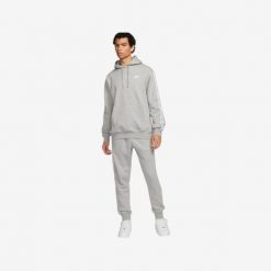 Komplet dresowy sportowy męski Nike Club Fleece Track Suit FB7296-063. Białe komplety dresowe męskie Nike, m, bez wzorów, z dresówki. Za 319.00 zł.