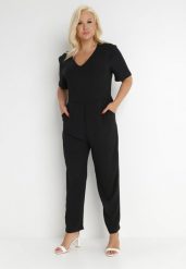 Czarny Kombinezon Panomeda. Czarne sukienki damskie Born2be, na co dzień, plus size, bez wzorów, z tkaniny, klasyczne, bez kołnierzyka, plus size, bez ramiączek, maxi, proste. Za 109.99 zł.