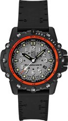 Zegarek Luminox Zegarek męski Luminox XS.3301 czarny. Czarne zegarki męskie Luminox, bez wzorów. Za 2,455.00 zł.