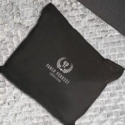 Saszetka męska skórzana na ramię z tłoczeniem typu carbon brązowa Paolo Peruzzi AL-19-BR. Brązowe saszetki i nerki męskie z nylonu, na ramię. Za 179.00 zł.