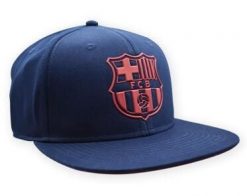 Czapka z daszkiem FC Barcelona - oficjalna licencjonowana. Czerwone czapki damskie FC BARCELONA, bez wzorów, z materiału. Za 109.00 zł.