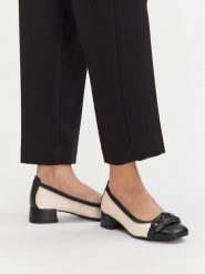 Hispanitas Czółenka CHI254349 Biały. Białe czółenka damskie Hispanitas, bez wzorów, ze skóry, bez obcasa, bez zapięcia. Za 332.99 zł.