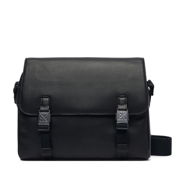 Saszetka Calvin Klein. Czarne saszetki i nerki męskie Calvin Klein, małe. Za 649.99 zł.