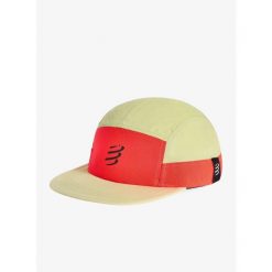 Czapka z daszkiem Compressport 5 Panel Light Cap - nile/fluo red. Zielone czapki damskie Compressport, bez wzorów, sportowe. Za 161.99 zł.