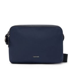 Saszetka Calvin Klein. Niebieskie saszetki i nerki męskie Calvin Klein, małe. Za 249.99 zł.