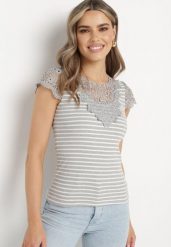Szary Bawełniany T-shirt z Prążkowanej Dzianiny Ozdobiony Koronką Liasilo. Szare t-shirty damskie Born2be, m, bez wzorów, z bawełny, bez kołnierzyka, bez ramiączek. Za 39.99 zł.