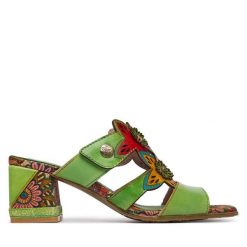 Klapki Laura Vita. Zielone klapki damskie Laura Vita, bez wzorów, bez obcasa, bez zapięcia. Za 389.99 zł.