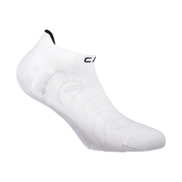 Skarpety sportowe CMP ULTRALIGHT ultralekkie oddychające bezuciskowe. Czarne skarpetki damskie CMP, bez wzorów, z elastanu. Za 39.00 zł.