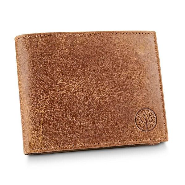 Portfel męski BETLEWSKI BPM-BB-68 brązowy. Brązowe portfele męskie Betlewski, bez wzorów, ze skóry. Za 119.99 zł.