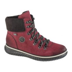 Buty Rieker Booties 74247-35 czerwone. Czerwone botki damskie bez wzorów, z gumy, bez obcasa, bez zapięcia. Za 479.08 zł.