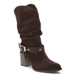 Brązowe Kowbojki Karino Stylowe Buty Damskie Na Obcasie. Brązowe kozaki damskie Karino, bez wzorów, bez obcasa, na obcasie, bez zapięcia. Za 729.00 zł.