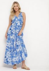 Niebieska Wiskozowa Sukienka z Kopertowym Dekoltem Wiązana na Szyi z Gumką w Talii Vikissai. Niebieskie sukienki damskie Born2be, m, bez wzorów, z wiskozy, eleganckie, bez kołnierzyka, bez ramiączek, maxi, kopertowe. Za 69.99 zł.