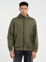Kurtka męska ze ściągaczami z kapturem khaki Ronabi 303. Zielone kurtki męskie BIG STAR, na wiosnę, l, z aplikacjami, z poliamidu, eleganckie, z kapturem. W wyprzedaży za 249.99 zł.
