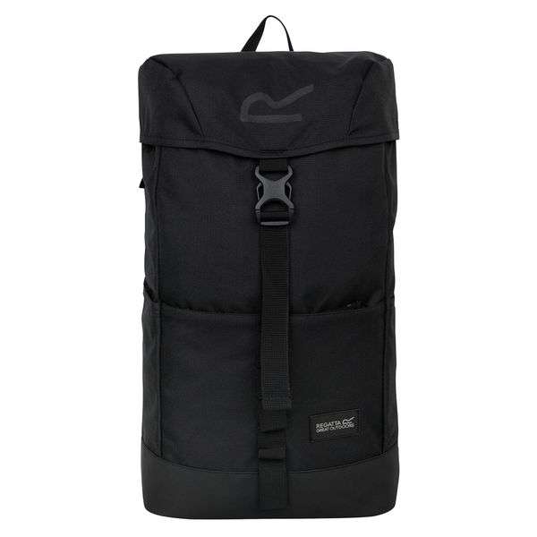 Plecak Shilton II 15L. Czarne plecaki damskie Regatta, bez wzorów, z materiału. Za 170.99 zł.