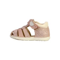 Sandały Geox Model B Sandal Macchia Gir Kolor Rose. Czerwone sandały damskie Geox, bez wzorów, ze skóry, bez obcasa, bez zapięcia. Za 219.99 zł.