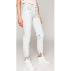 Diesel - Jeansy Neekhol. Niebieskie jeansy damskie Diesel, bez wzorów, z bawełny. W wyprzedaży za 499.90 zł.