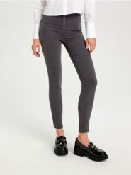 Jegginsy skinny high waist - szary. Szare jeansy damskie Sinsay, bez wzorów, z bawełny, z podwyższonym stanem. Za 39.99 zł.