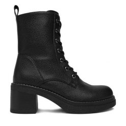 Sztyblety Clara Barson. Czarne botki damskie Clara Barson, bez wzorów, bez obcasa, na słupku, bez zapięcia. Za 179.99 zł.