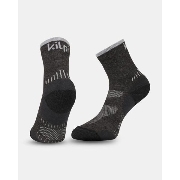 Uniseksowe skarpetki outdoorowe Kilpi MIRIN-U. Czarne skarpetki damskie Kilpi, bez wzorów. Za 101.89 zł.