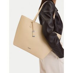 Torebka JENNY. Brązowe shopperki damskie Jenny, bez wzorów, bez dodatków. Za 139.99 zł.