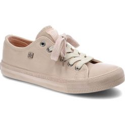 Różowe Trampki Big Star Modne Buty Damskie. Czerwone trampki i tenisówki damskie BIG STAR, bez wzorów, bez zapięcia. Za 159.00 zł.