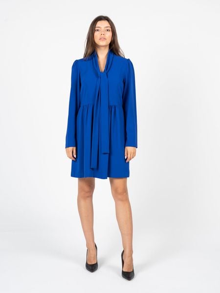 Liu Jo Sukienka "Young" | WF2210 T4229 | Kobieta | Niebieski. Niebieskie sukienki damskie Liu Jo, na co dzień, m, bez wzorów, z poliesteru, eleganckie, bez kołnierzyka, bez ramiączek, mini, proste. W wyprzedaży za 459.00 zł.