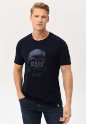 T-shirt z nadrukiem, Comfort Fit, T-SKULL. Niebieskie t-shirty męskie Volcano, l, bez wzorów, z bawełny, bez kołnierzyka, bez ramiączek. Za 69.99 zł.