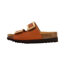 Klapki damskie Scholl Monterey 2 Straps Ad Med. Brązowe klapki damskie Scholl, na lato, bez wzorów, bez obcasa, bez zapięcia. Za 269.99 zł.