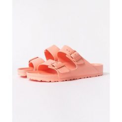 Klapki damskie Birkenstock Arizona Eva. Czerwone klapki damskie Birkenstock, bez wzorów, z materiału, bez obcasa, bez zapięcia. Za 329.00 zł.