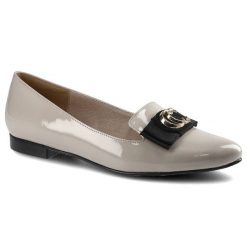 Beżowe Czółenka Karino Damskie Eleganckie Półbuty. Brązowe półbuty damskie Karino, bez wzorów, ze skóry, eleganckie, bez obcasa, na płaskiej podeszwie, bez zapięcia. Za 205.00 zł.