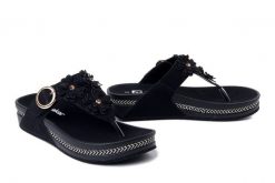 RIEKER V1466-00 black, klapki japonki damskie. Czarne klapki damskie Rieker, na lato, bez wzorów, bez obcasa, bez zapięcia. Za 339.90 zł.