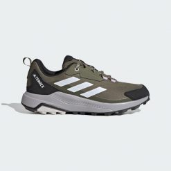 Damskie buty trekkingowe adidas Terrex Anylander Low. Brązowe obuwie trekkingowe damskie Adidas, z materiału, bez zapięcia. Za 329.00 zł.