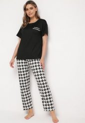 Czarny Komplet Piżamowy Prosty T-shirt i Spodnie z Gumką w Pasie Vespella. Czarne piżamy damskie Born2be, bez wzorów, bez ramiączek. Za 54.99 zł.