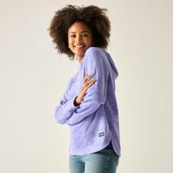 Damska bluza Mayse Marl. Czerwone bluzy damskie Regatta, bez wzorów, sportowe, bez ramiączek, z kapturem. Za 99.99 zł.