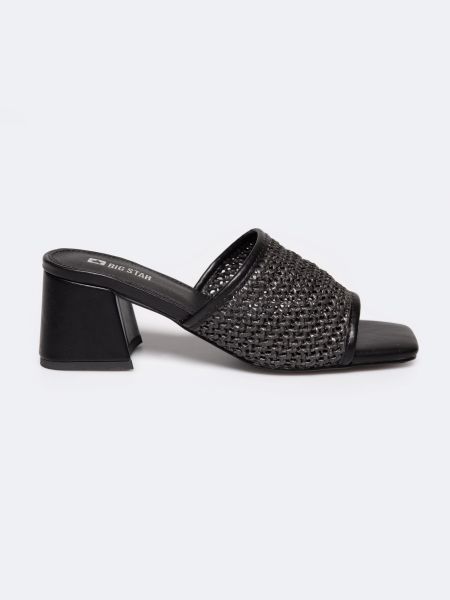 Klapki damskie eleganckie na obcasie czarne RR274147 906. Czarne klapki damskie BIG STAR, na lato, bez wzorów, eleganckie, bez obcasa, na obcasie, bez zapięcia. W wyprzedaży za 99.99 zł.