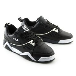 Buty do chodzenia męskie Fila Casim. Białe buty sportowe męskie Fila, bez wzorów, z materiału, bez zapięcia, trekkingowe. Za 431.00 zł.