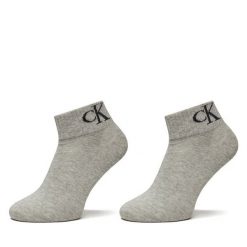 Skarpety długie Calvin Klein Jeans. Szare skarpetki damskie Calvin Klein Jeans, bez wzorów, z jeansu. Za 59.99 zł.