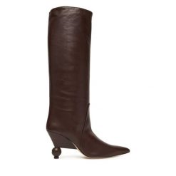 Kozaki Weekend Max Mara. Brązowe kozaki damskie Weekend Max Mara, bez wzorów, bez obcasa, na szpilce, bez zapięcia. Za 3,049.00 zł.