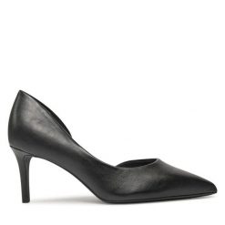 Szpilki Tamaris. Czarne szpilki damskie Tamaris, bez wzorów, bez obcasa, na szpilce, bez zapięcia. Za 259.99 zł.