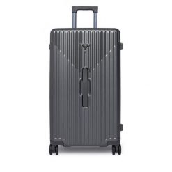 Walizka średnia Guess. Szare walizki damskie Guess, z aplikacjami, średnie. Za 1,239.00 zł.