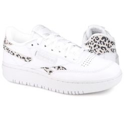 Buty damskie sportowe do chodzenia Reebok CLUB C DOUBLE REVENGE. Białe obuwie sportowe damskie Reebok, bez wzorów, z materiału, bez zapięcia, trekkingowe, Reebok Club. W wyprzedaży za 219.00 zł.