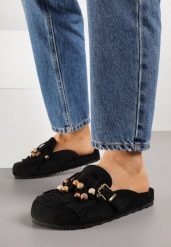 Czarne Klapki na Grubej Podeszwie z Frędzlami Klamrami i Koralikami Glysnell. Czarne klapki damskie Born2be, na lato, bez wzorów, biznesowe, bez obcasa, na płaskiej podeszwie, bez zapięcia. Za 119.99 zł.