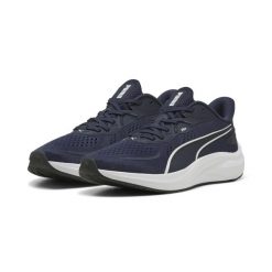 Buty do biegania unisex Skyrocket Lite 2 PUMA. Białe obuwie sportowe damskie Puma, bez wzorów, bez zapięcia, do biegania. Za 249.00 zł.