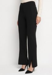 Czarne Eleganckie Spodnie z Wiskozą i Wysokim Stanem Tatilira. Czarne spodnie materiałowe damskie Born2be, bez wzorów, z jeansu, eleganckie, z podwyższonym stanem. Za 99.99 zł.