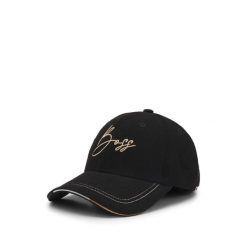 Damska czapka z daszkiem Boss Equestrian. Czarne czapki damskie BOSS EQUESTRIAN, bez wzorów, z materiału, eleganckie. Za 265.00 zł.