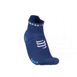 Skarpety Compressport Pro Racing Socks v4.0 Run Low. Niebieskie skarpetki damskie Compressport, bez wzorów. Za 70.99 zł.