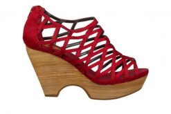 Sandały Rocketdog LOOKOUT Dark Red, Czerwony, Materiał - 41. Czerwone sandały damskie Rocket Dog, bez wzorów, z materiału, bez obcasa, na koturnie, bez zapięcia. W wyprzedaży za 44.10 zł.